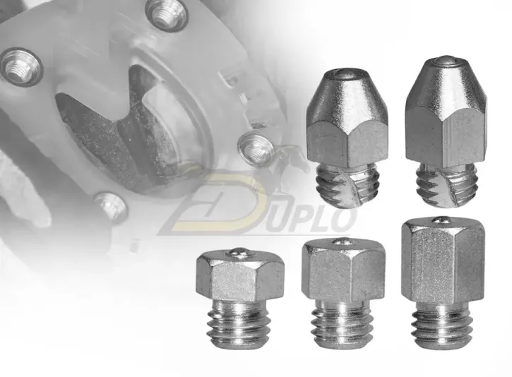 Studs for Grip in Extreme Situations — Duplo