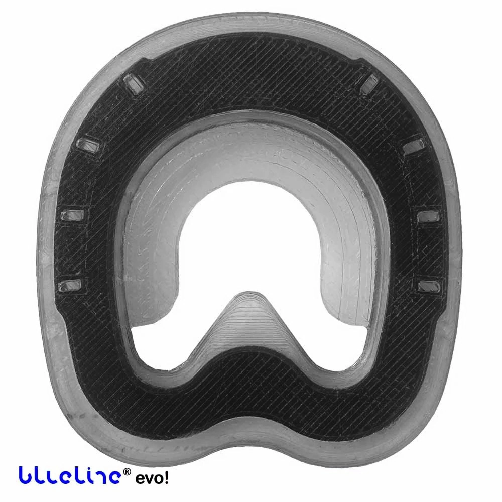 La ferrure combinée blueline evo avec âme rigide en plastique.