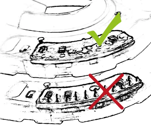 Die Noppen auf der Hufseite des Duplo-Beschlags müssen beim Klebebeschlag abgeschliffen werden.