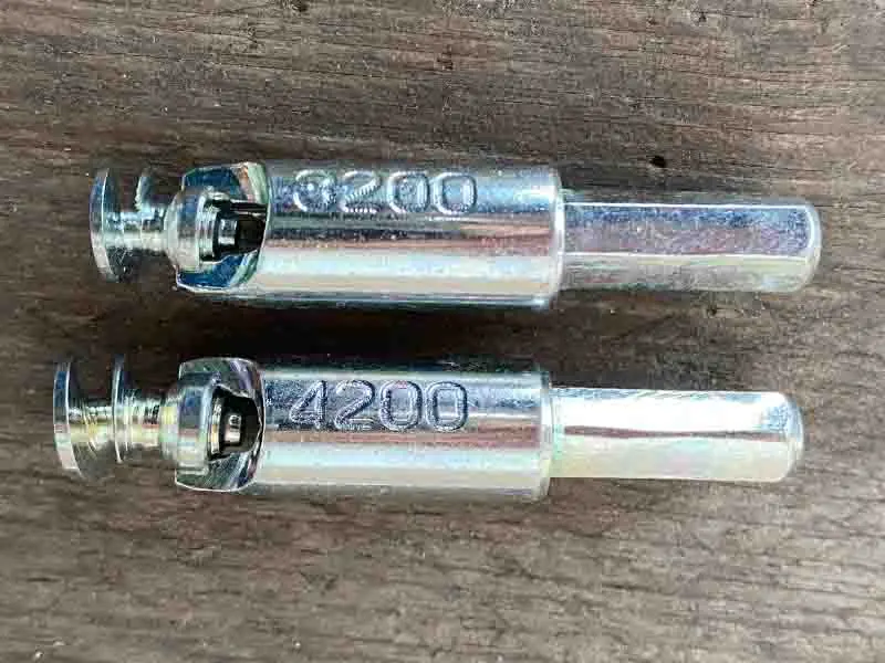 Adattatore Spikes in diverse taglie