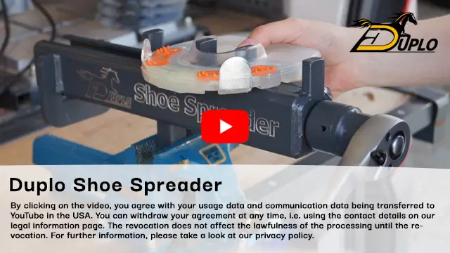 Video: Cover image for the tutorial video demonstrating how to use the Duplo Shoe Spreader with composite horseshoes